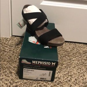Barbara Mephisto Wedges